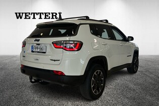 Jeep Compass vaihtoauto