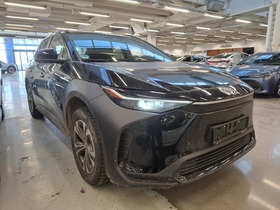 Toyota bZ4X vaihtoauto