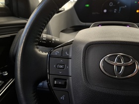 Toyota bZ4X vaihtoauto