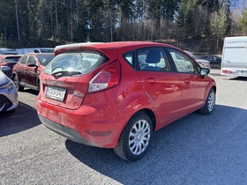 Ford Fiesta vaihtoauto