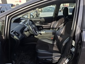 Toyota Prius+ vaihtoauto