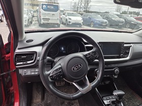 Kia Stonic vaihtoauto
