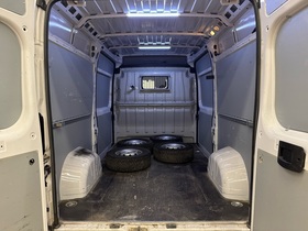 Peugeot Boxer vaihtoauto