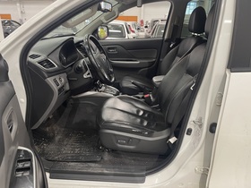 Mitsubishi L200 vaihtoauto