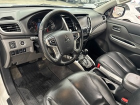 Mitsubishi L200 vaihtoauto