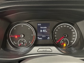 Volkswagen Caravelle vaihtoauto