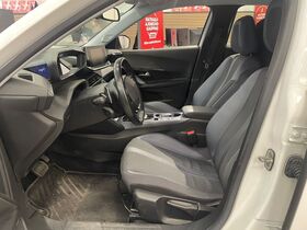 Peugeot 2008 vaihtoauto