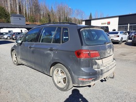 Volkswagen Golf Sportsvan vaihtoauto