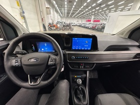 Ford Transit Courier vaihtoauto