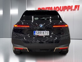 BMW iX vaihtoauto