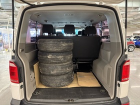 Volkswagen Caravelle vaihtoauto