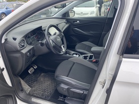 Opel Grandland X vaihtoauto