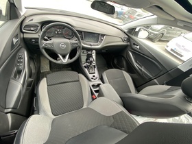 Opel Grandland X vaihtoauto