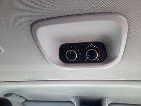 Ford Tourneo Custom vaihtoauto