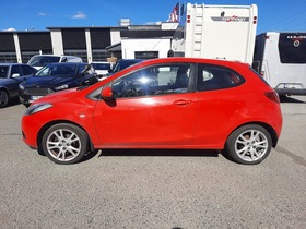 Mazda 2 vaihtoauto