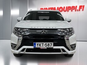 Mitsubishi Outlander PHEV vaihtoauto