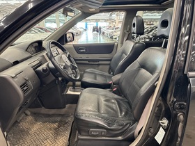 Nissan X-Trail vaihtoauto