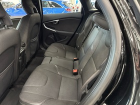 Volvo V40 Cross Country vaihtoauto