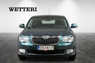 Skoda Superb vaihtoauto