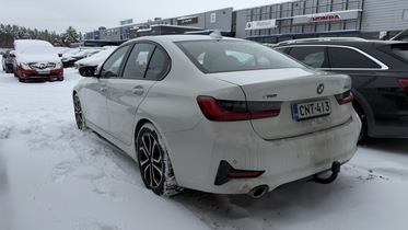 BMW 320 vaihtoauto