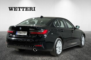 BMW 330 vaihtoauto