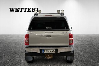 Toyota Hilux vaihtoauto