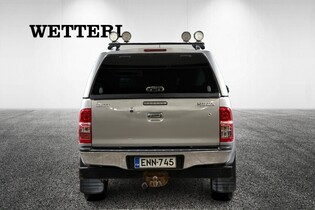 Toyota Hilux vaihtoauto