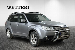 Subaru Forester vaihtoauto