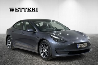 Tesla Model 3 vaihtoauto