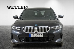 BMW 330 vaihtoauto