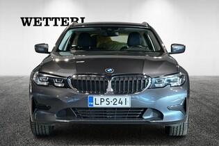 BMW 320 vaihtoauto