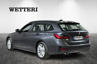 BMW 320 vaihtoauto