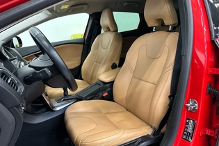 Volvo V40 Cross Country vaihtoauto