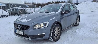 Volvo V60 Cross Country vaihtoauto