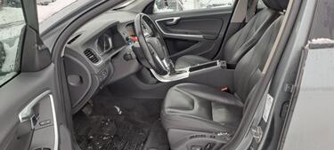 Volvo V60 Cross Country vaihtoauto