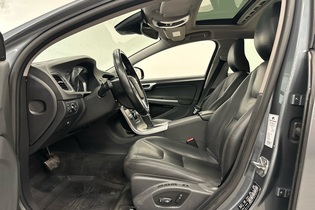 Volvo V60 Cross Country vaihtoauto