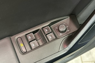 SEAT Leon Sportstourer vaihtoauto