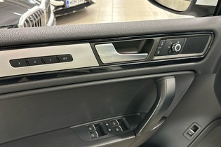 Volkswagen Touareg vaihtoauto