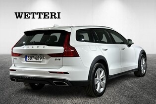 Volvo V60 Cross Country vaihtoauto
