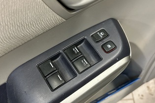 Honda Insight vaihtoauto