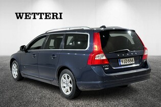 Volvo V70 vaihtoauto