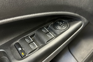 Ford Grand Tourneo Connect vaihtoauto