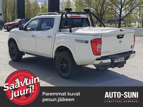 Nissan Navara vaihtoauto