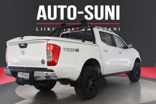 Nissan Navara vaihtoauto