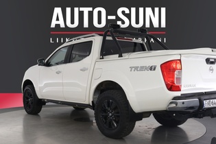 Nissan Navara vaihtoauto