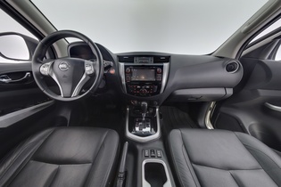 Nissan Navara vaihtoauto