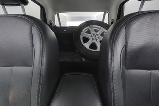 Nissan Navara vaihtoauto