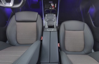 Mercedes-Benz EQB vaihtoauto