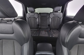 Audi Q7 vaihtoauto