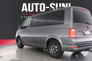 Volkswagen Caravelle vaihtoauto